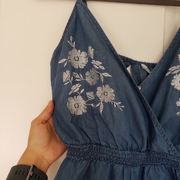 Romper - Picture 2 of 5